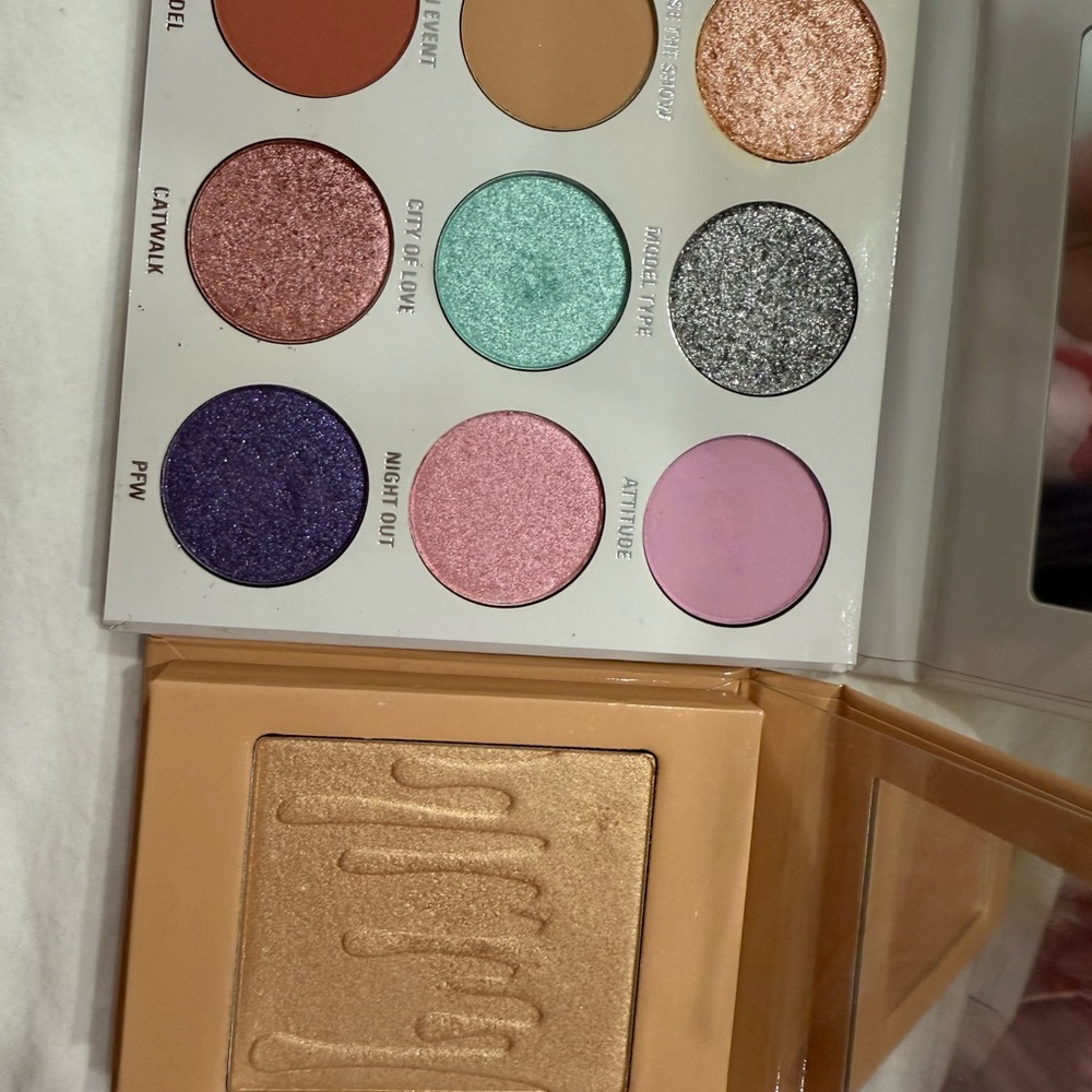 Kylie Cosmetics x Balmain Eyeshadow Palette and kylie highlighter salted caramel